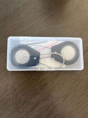 Air Tag Set in Black